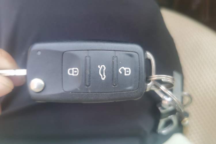 Used Volkswagen Jetta 2015 1.4L Manual Comfort Model Vehicle Key