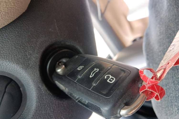 Used Volkswagen Jetta 2015 1.6L Automatic Comfort Model Vehicle Key