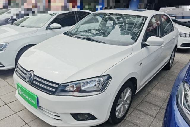 Used Volkswagen Jetta 2015 1.6L Manual Comfort Model