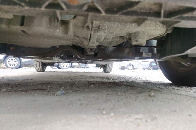 Used Volkswagen Jetta 2015 Zhuihui Edition 1.4L Manual Fashion Model Chassis Front