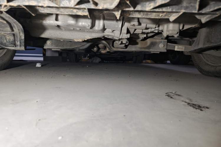 Used Volkswagen Jetta 2015 1.6L Manual Fashion Edition Chassis Front