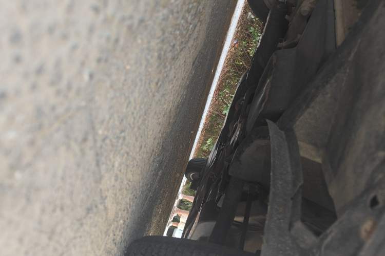 Used Volkswagen Jetta 2015 1.6L Automatic Comfort Model Chassis Front Left