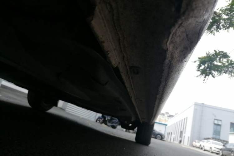 Used Volkswagen Jetta 2015 Zhuihui Edition 1.4L Manual Fashion Model Chassis Front Left