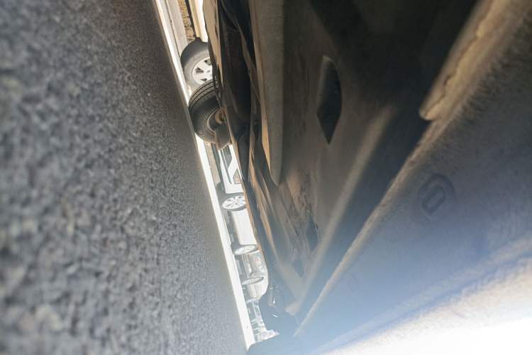 Used Volkswagen Jetta 2015 1.4L Manual Fashion Model Chassis Front Left