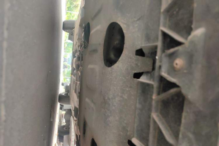 Used Volkswagen Jetta 2015 1.6L Manual Comfort Model Chassis Front