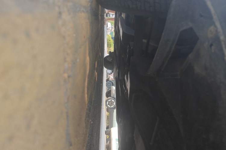 Used Volkswagen Jetta 2015 1.6L Automatic Comfort Model Chassis Front Right
