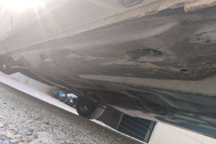 Used Volkswagen Jetta 2015 Zhuihui Edition 1.6L Manual Comfort Model Chassis Front Right