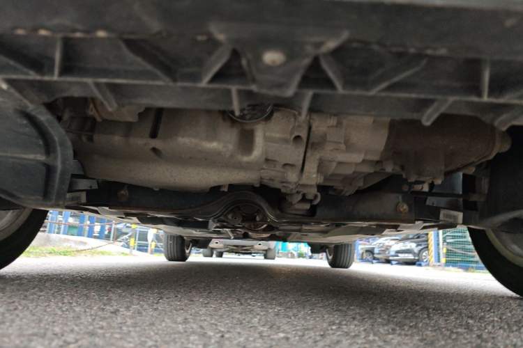 Used Volkswagen Jetta 2015 Zhuihui Edition 1.6L Manual Comfort Model Chassis Front