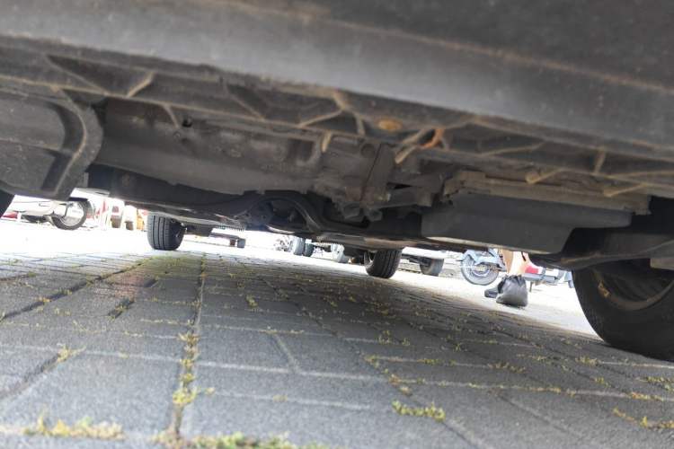 Used Volkswagen Jetta 2015 1.6L Automatic Fashion Model Chassis Front