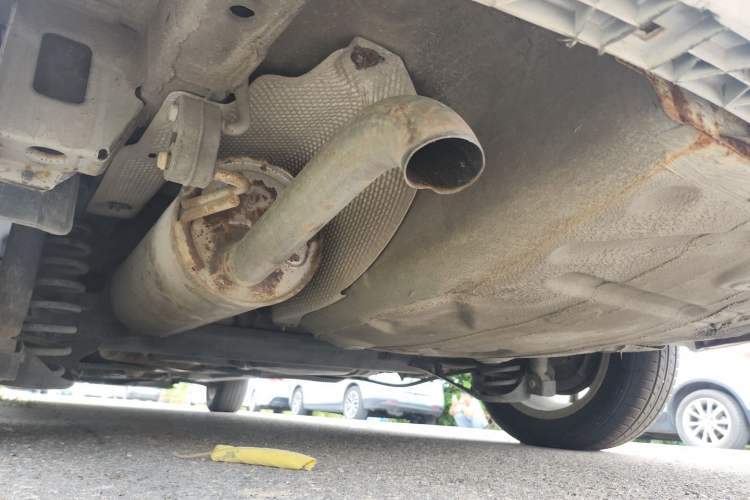 Used Volkswagen Jetta 2015 1.6L Manual Comfort Model Chassis Rear Left