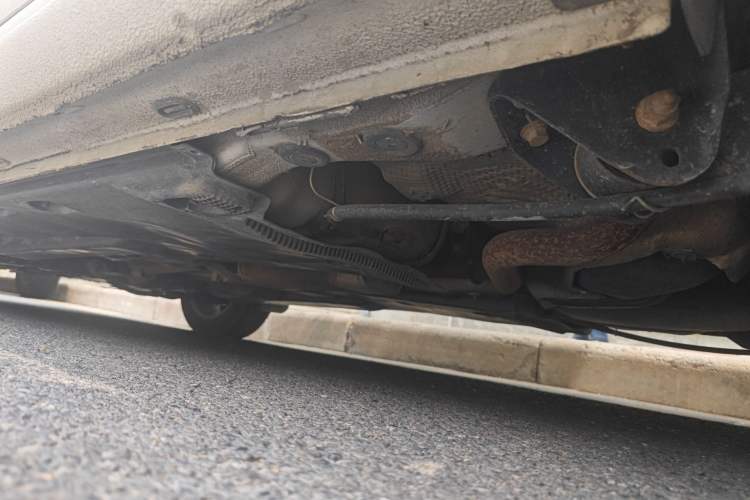 Used Volkswagen Jetta 2015 1.4L Manual Comfort Model Chassis Rear Left