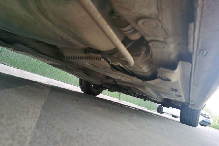 Used Volkswagen Jetta 2015 1.6L Manual Comfort Model Chassis Rear Right