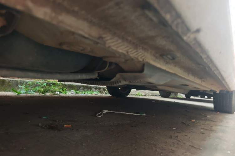 Used Volkswagen Jetta 2015 1.6L Manual Comfort Model Chassis Rear Right