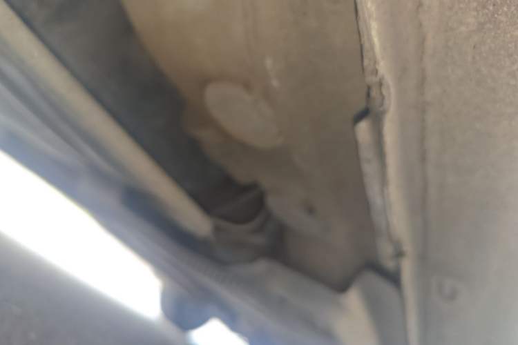 Used Volkswagen Jetta 2015 1.4L Manual Fashion Model Chassis Rear Right