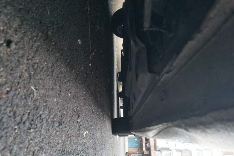 Used Volkswagen Jetta 2015 1.6L Automatic Comfort Model Chassis Rear Right