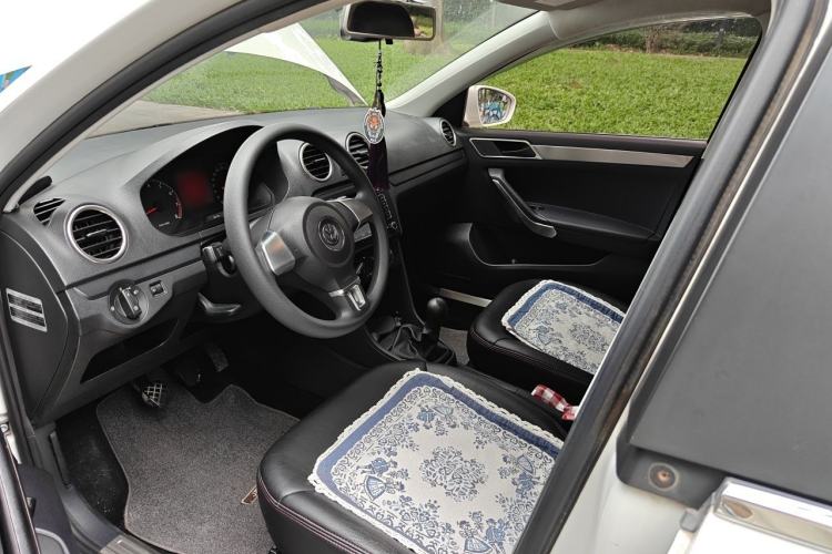 Used Volkswagen Jetta 2015 Zhuihui Edition 1.4L Manual Fashion Model Driver Seat