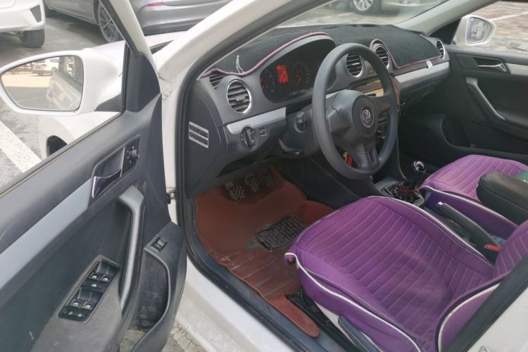 Used Volkswagen Jetta 2015 1.4L Manual Comfort Model Driver Seat