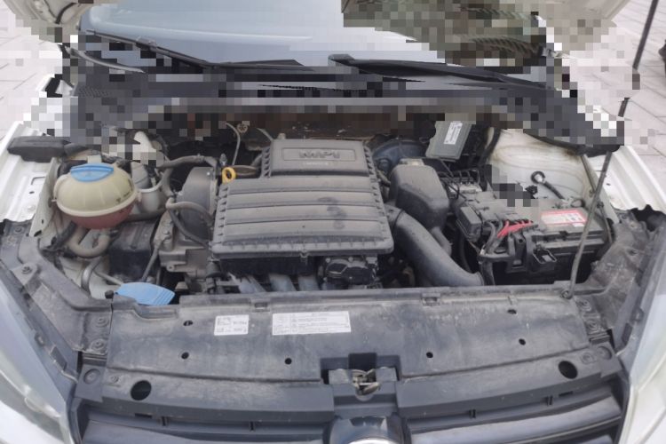 Used Volkswagen Jetta 2015 Value Edition 1.6L Manual Fashionable Style Engine Bay
