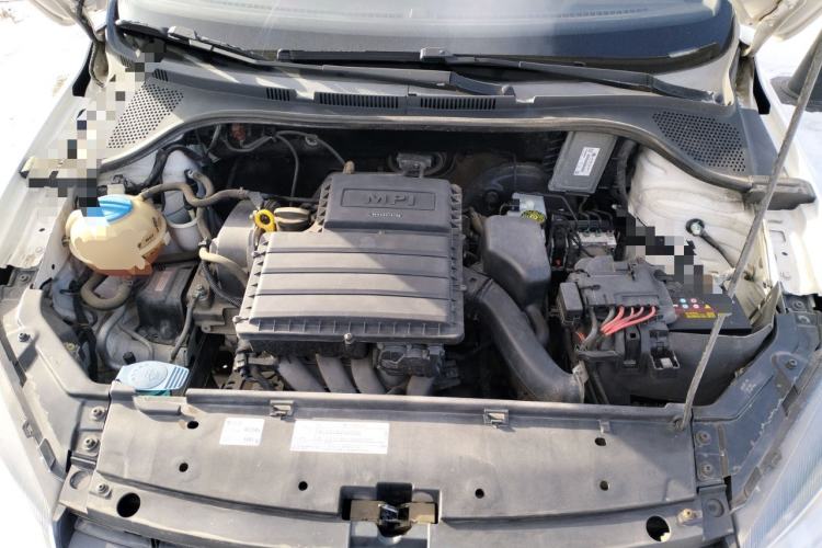 Used Volkswagen Jetta 2015 1.4L Manual Fashion Model Engine Bay