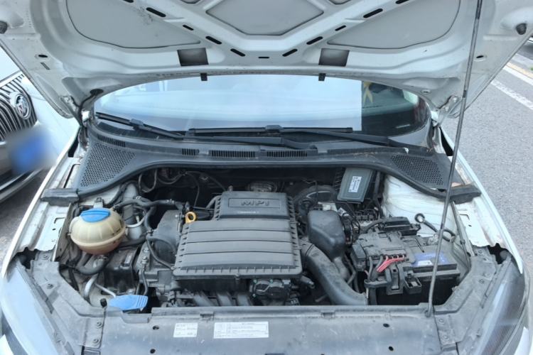 Used Volkswagen Jetta 2015 Value Edition 1.6L Automatic Comfort Version Engine Bay