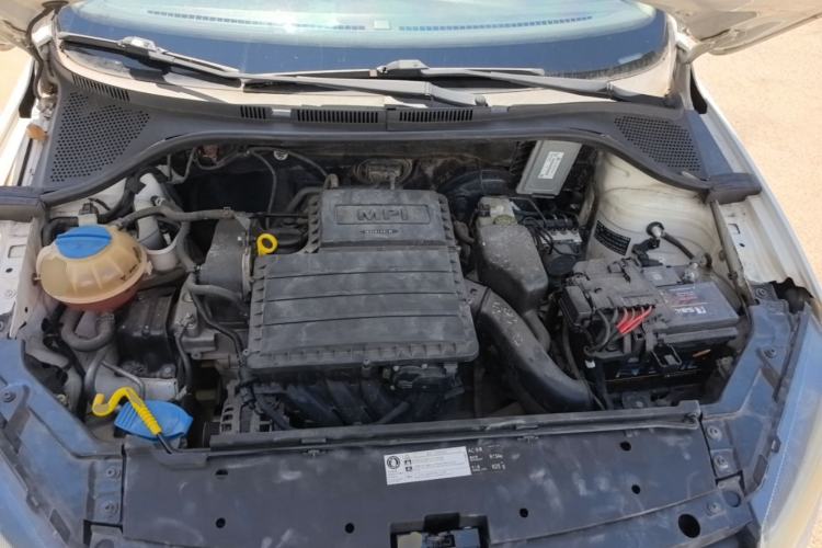 Used Volkswagen Jetta 2015 1.4L Manual Comfort Model Engine Bay