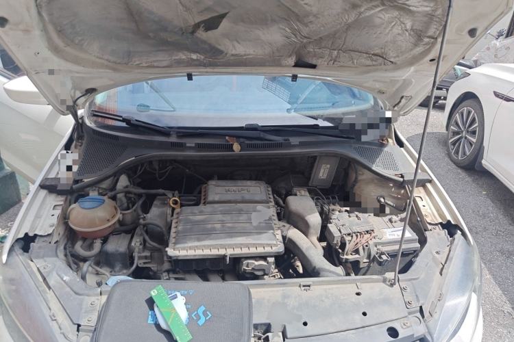 Used Volkswagen Jetta 2015 1.6L Manual Fashion Edition Engine Bay