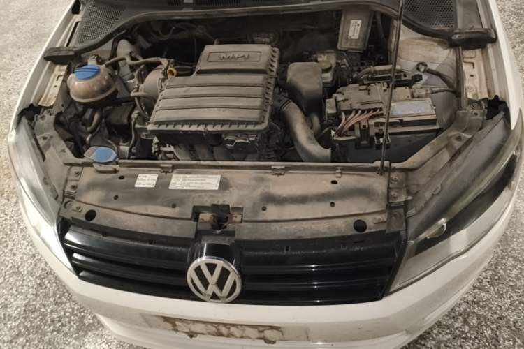 Used Volkswagen Jetta 2015 Value Edition 1.6L Automatic Fashion Version Engine Bay
