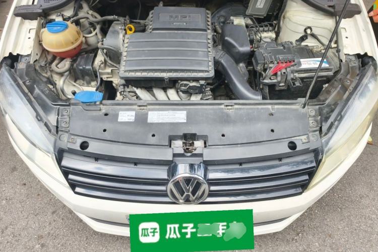 Used Volkswagen Jetta 2015 Value Edition 1.6L Manual Fashionable Style Engine Bay