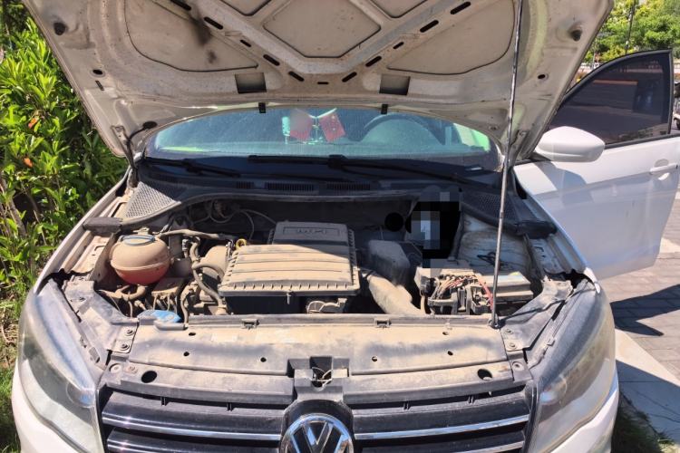 Used Volkswagen Jetta 2015 1.4L Manual Comfort Model Engine Bay