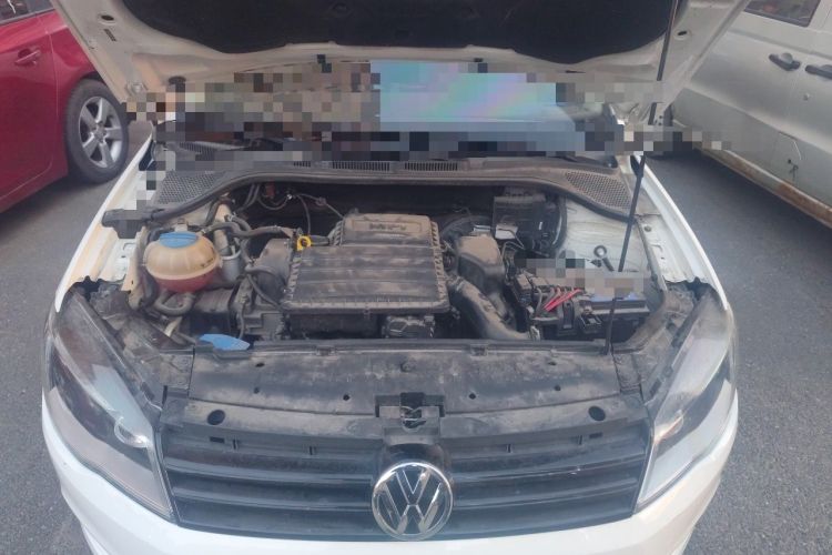Used Volkswagen Jetta 2015 Value Edition 1.6L Automatic Fashion Version Engine Bay