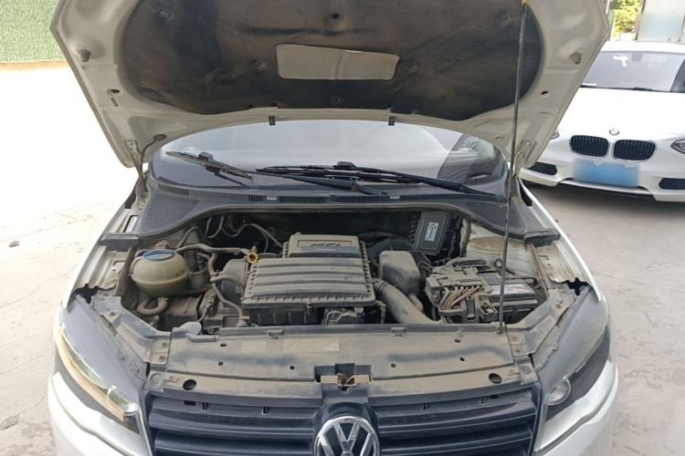 Used Volkswagen Jetta 2015 Value Edition 1.6L Automatic Fashion Version Engine Bay