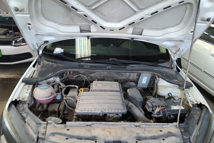 Used Volkswagen Jetta 2015 1.4L Manual Comfort Model Engine Bay