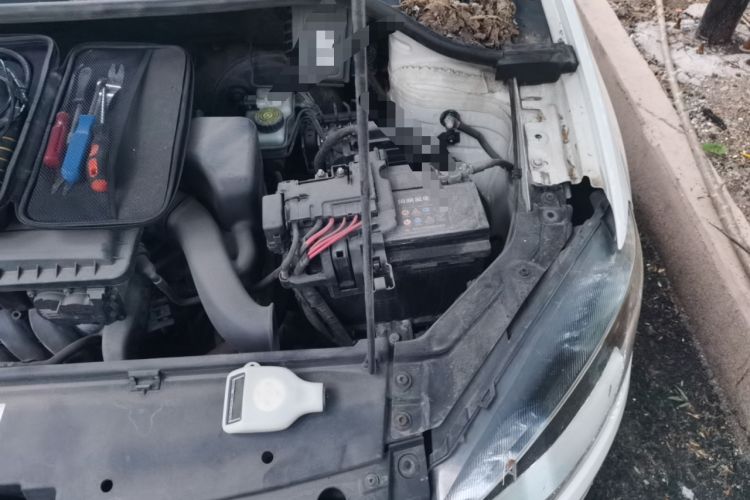 Used Volkswagen Jetta 2015 1.6L Automatic Comfort Model Engine Bay Left