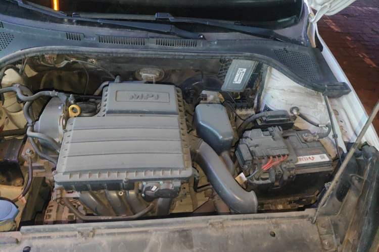 Used Volkswagen Jetta 2015 1.6L Automatic Comfort Model Engine Bay Left