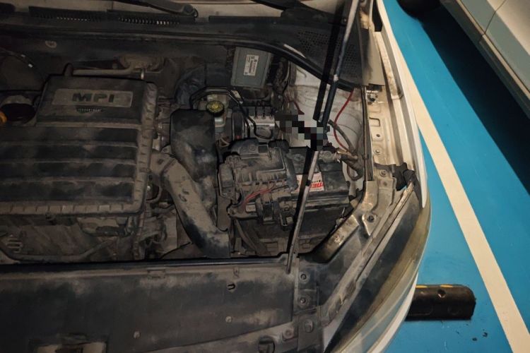 Used Volkswagen Jetta 2015 1.4L Manual Comfort Model Engine Bay Left