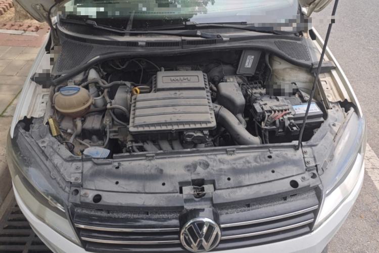 Used Volkswagen Jetta 2015 1.4L Manual Comfort Model Engine Bay