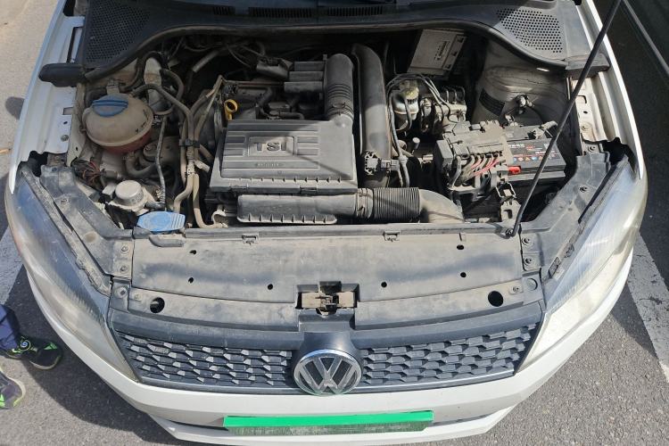 Used Volkswagen Jetta 2015 1.4TSI Automatic Sport Model Engine Bay