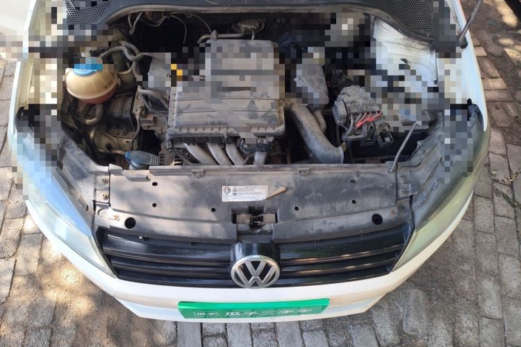 Used Volkswagen Jetta 2015 Value Edition 1.6L Manual Fashionable Style Engine Bay