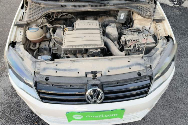 Used Volkswagen Jetta 2015 Value Edition 1.6L Automatic Fashion Version Engine Bay