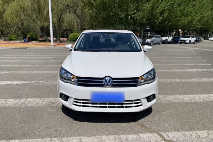 Used Volkswagen Jetta 2015 Value Edition 1.6L Automatic Comfort Version Exterior 1
