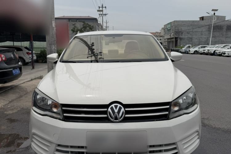 Used Volkswagen Jetta 2015 Value Edition 1.6L Manual Fashionable Style Exterior 1