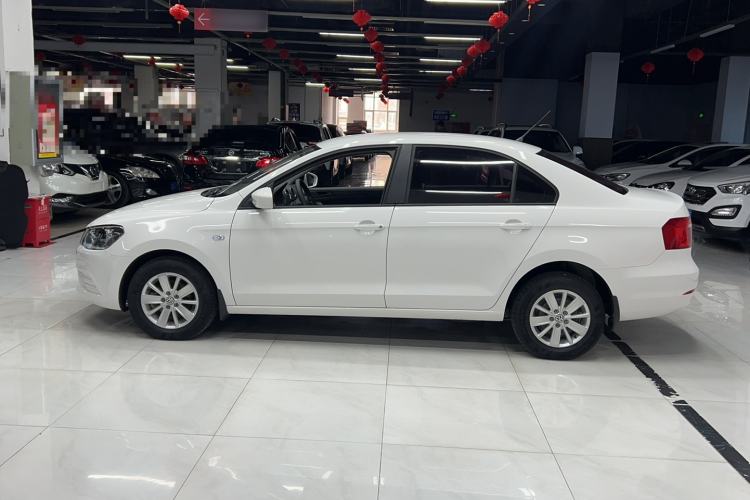 Used Volkswagen Jetta 2015 Zhuihui Edition 1.4L Manual Fashion Model Exterior 2