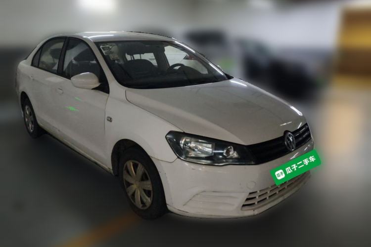 Used Volkswagen Jetta 2015 Value Edition 1.6L Manual Fashionable Style Exterior 2