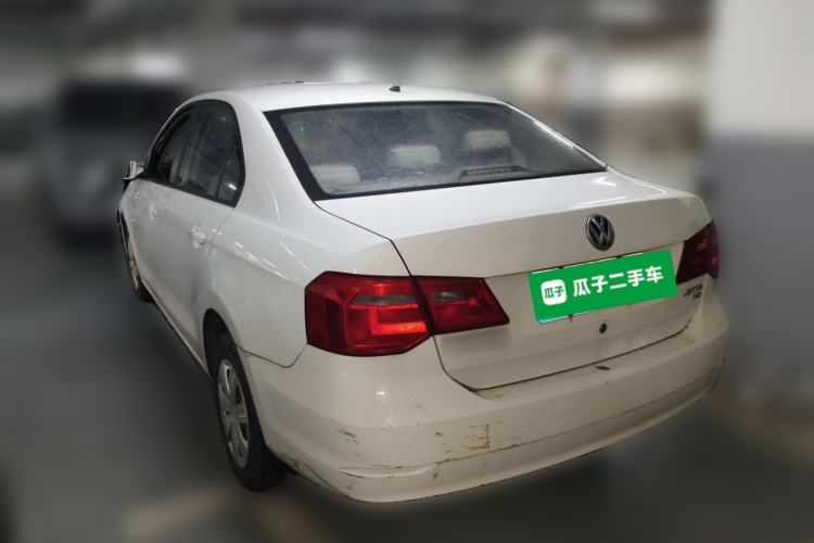 Used Volkswagen Jetta 2015 Value Edition 1.6L Manual Fashionable Style Exterior 3