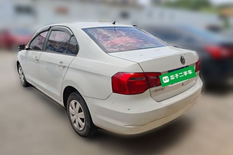 Used Volkswagen Jetta 2015 Zhuihui Edition 1.4L Manual Fashion Model Exterior 3