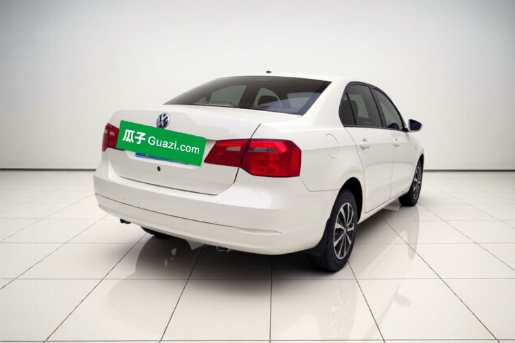 Used Volkswagen Jetta 2015 Value Edition 1.6L Manual Fashionable Style Exterior 5