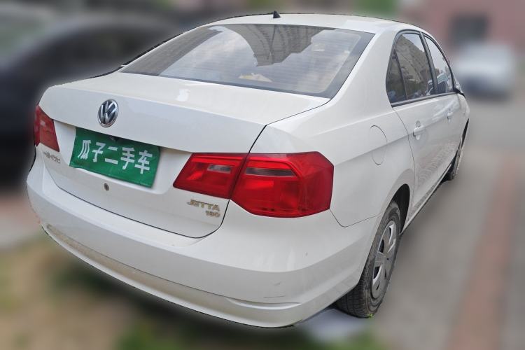 Used Volkswagen Jetta 2015 Value Edition 1.6L Automatic Fashion Version Exterior 5