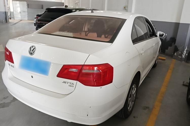 Used Volkswagen Jetta 2015 Value Edition 1.6L Manual Fashionable Style Exterior 5