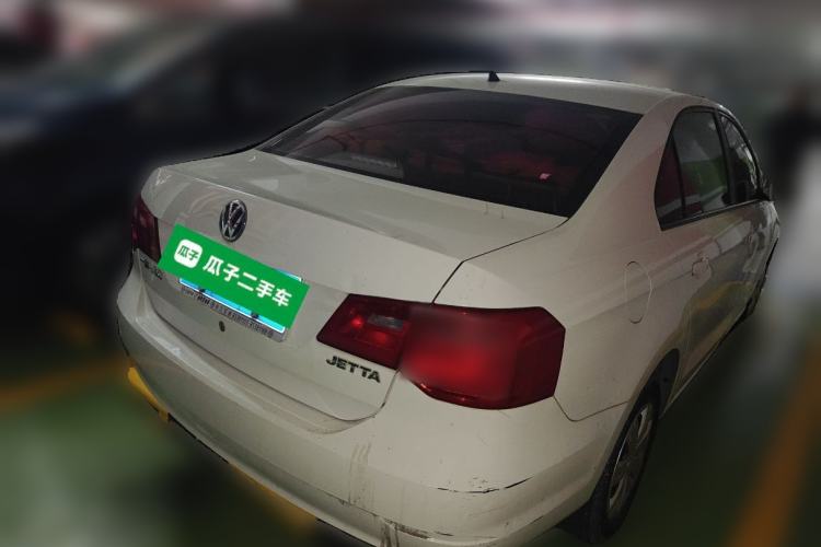 Used Volkswagen Jetta 2015 1.6L Automatic Fashion Model Exterior 5