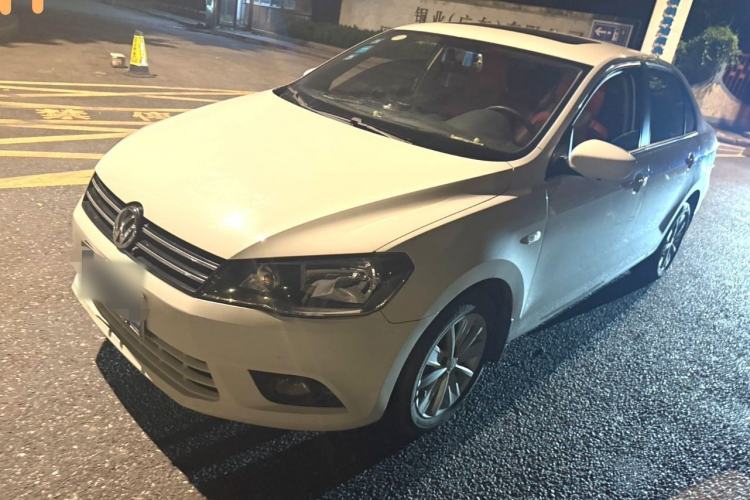 Used Volkswagen Jetta 2015 Value Edition 1.6L Automatic Comfort Version Exterior 6